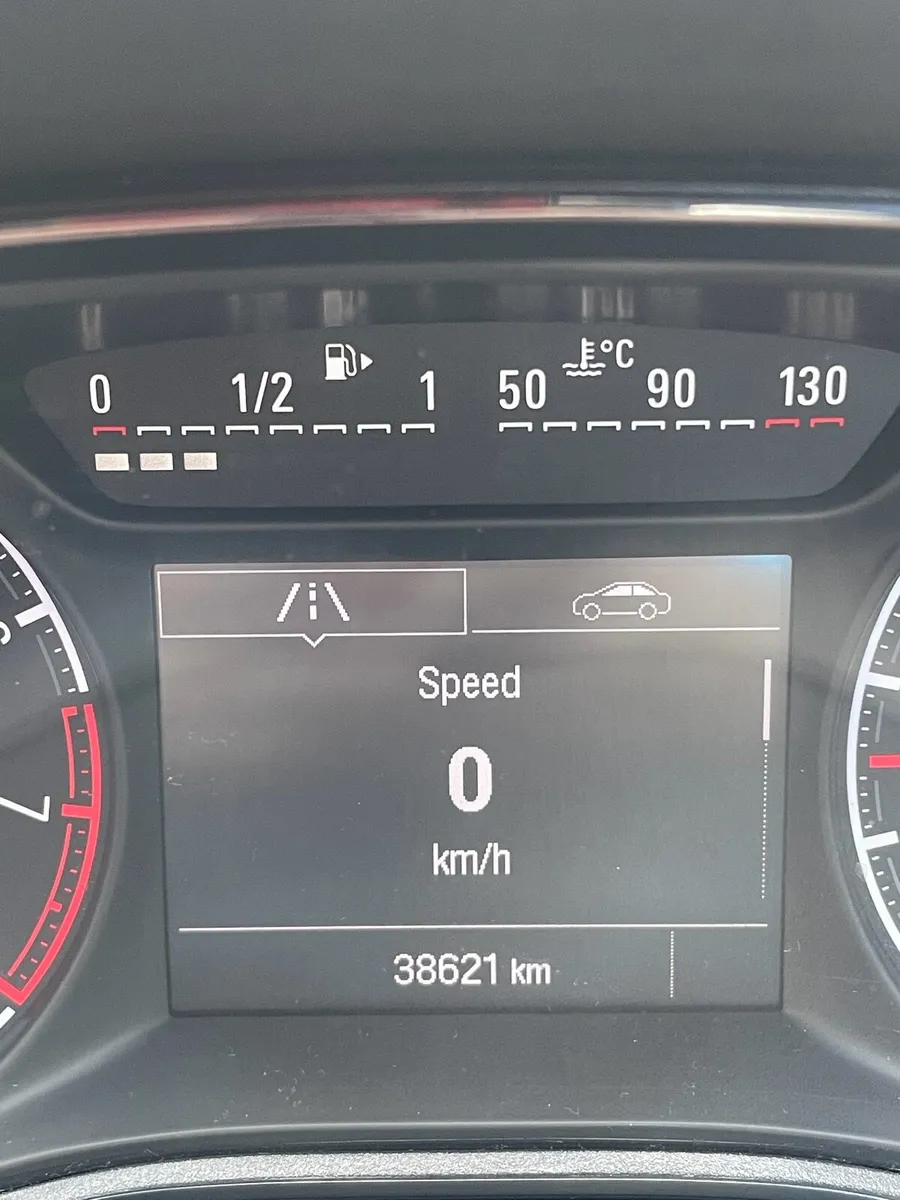 Only 38,888km | Opel Corsa 1.4 Petrol - Image 5