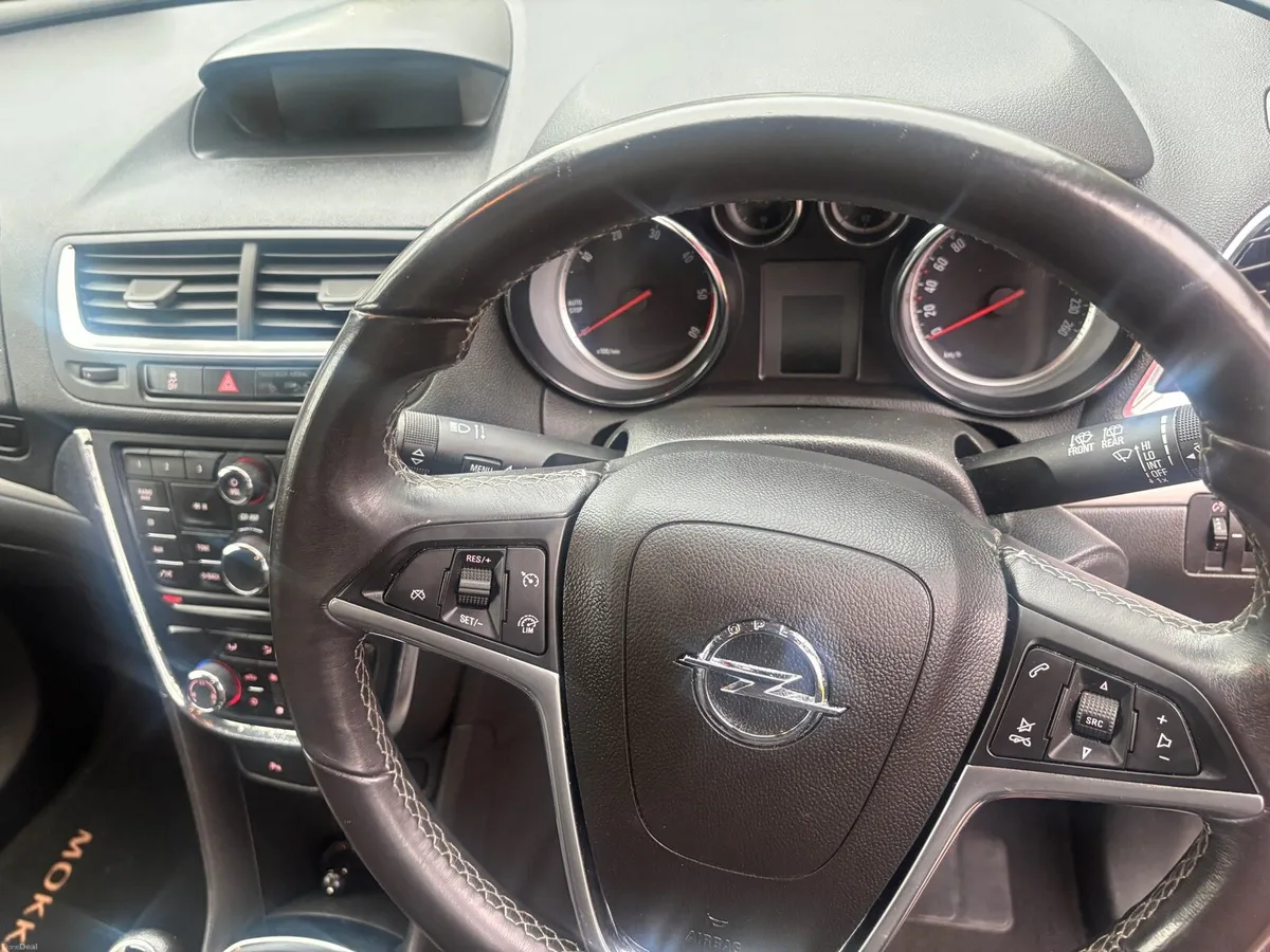 Car - Image 4