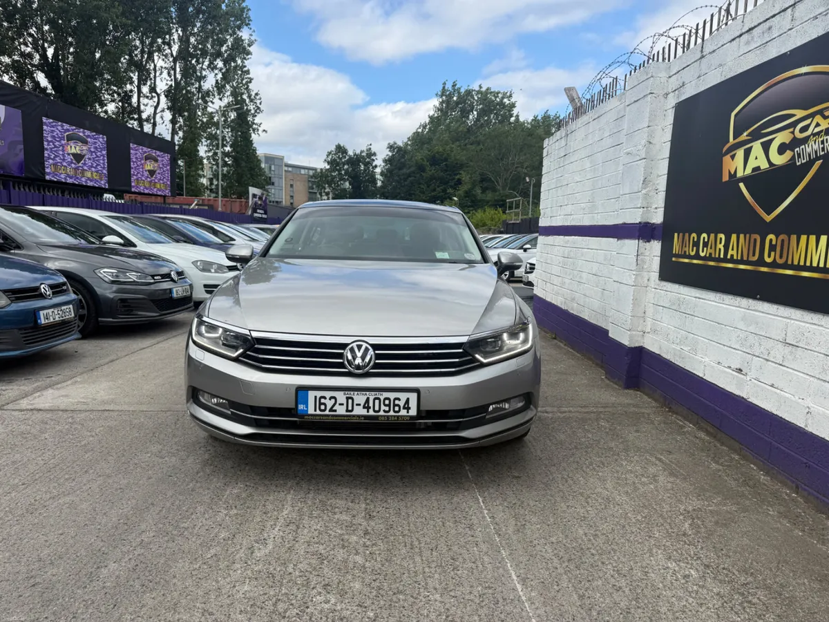Volkswagen Passat 2016 - Image 2