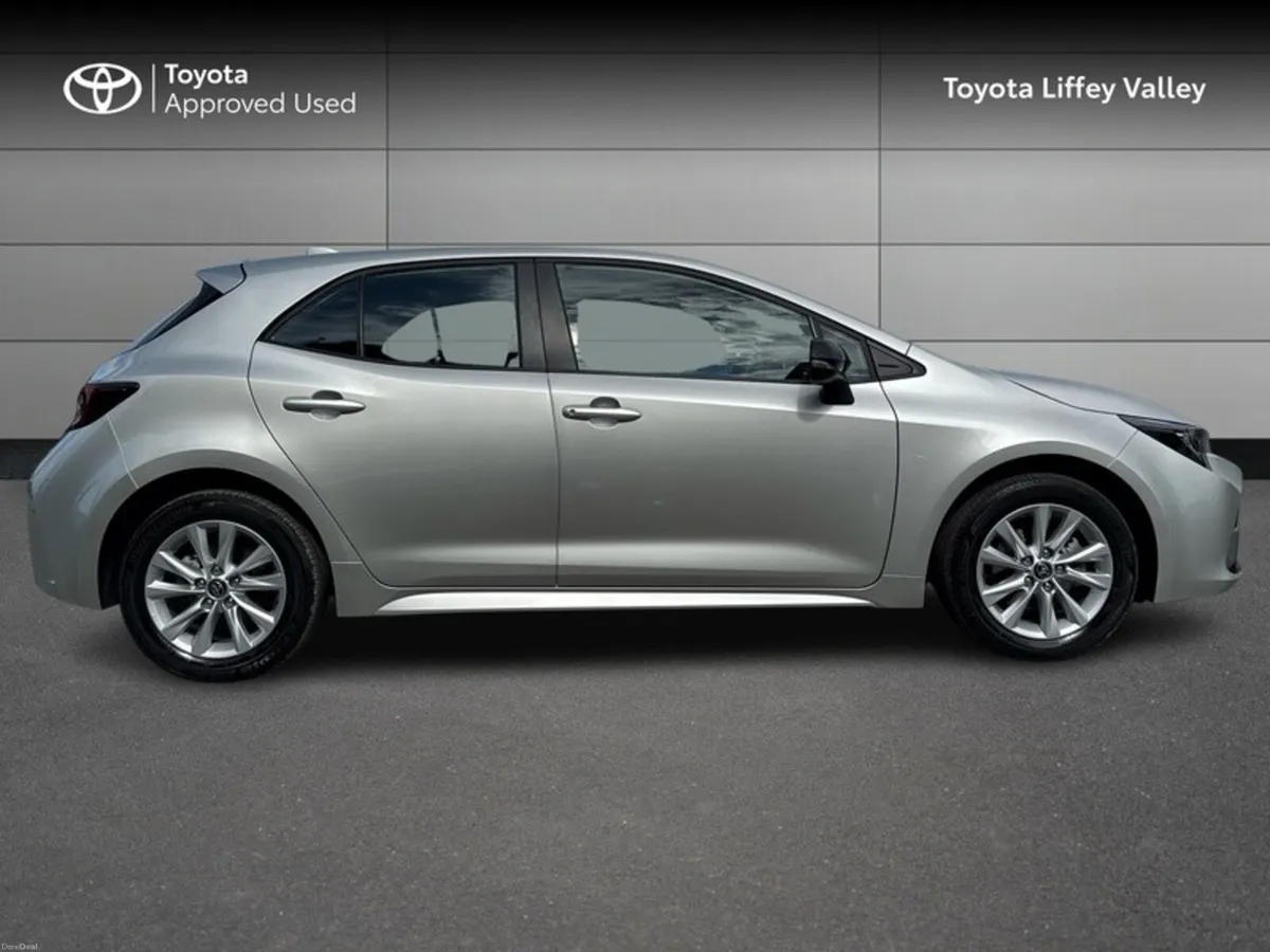 Toyota Corolla COROLLA H/B LUNA - Image 3