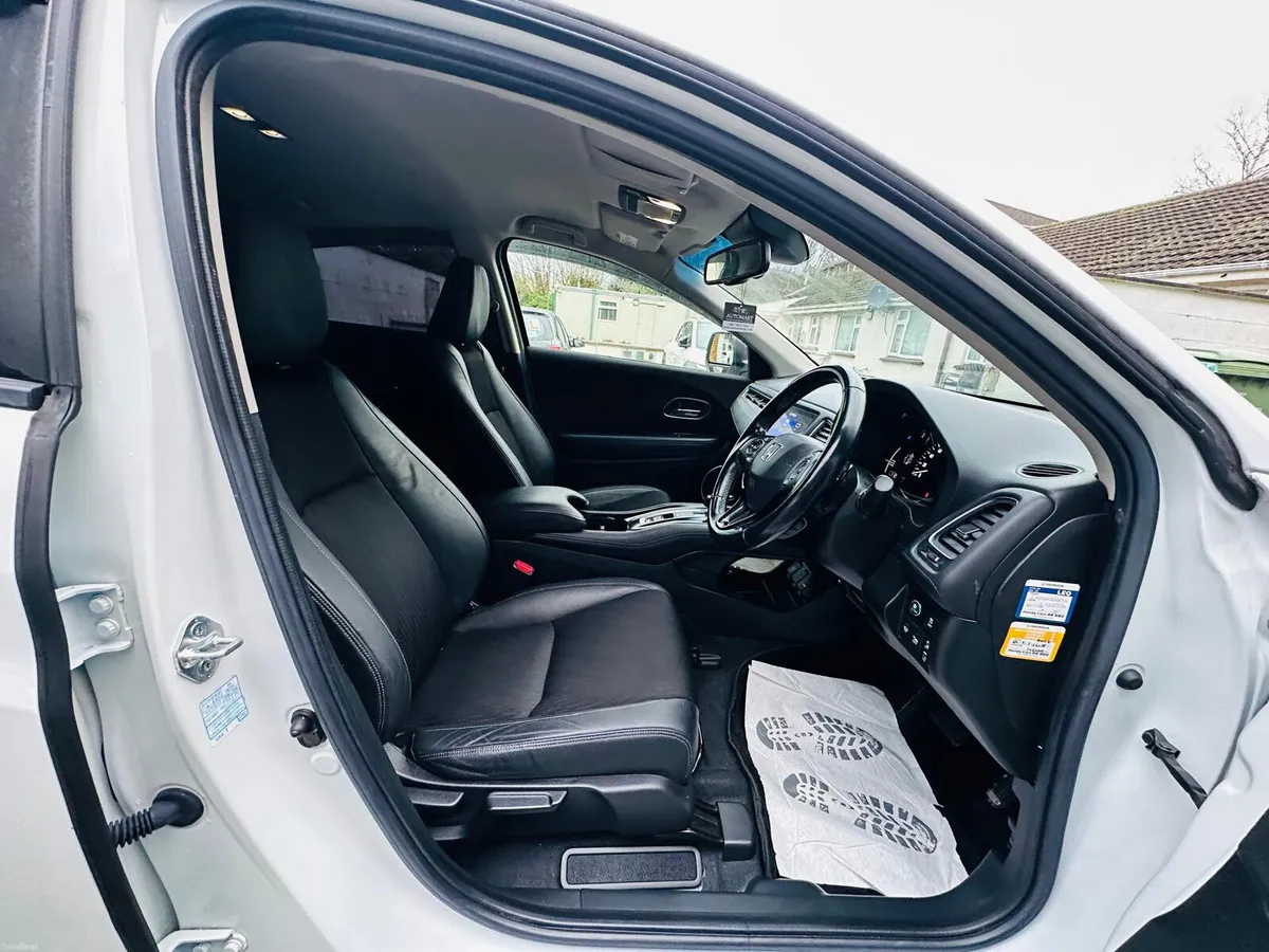 Honda Vezel 2018 1.5 Hybrid Auto High Spec  Model - Image 5