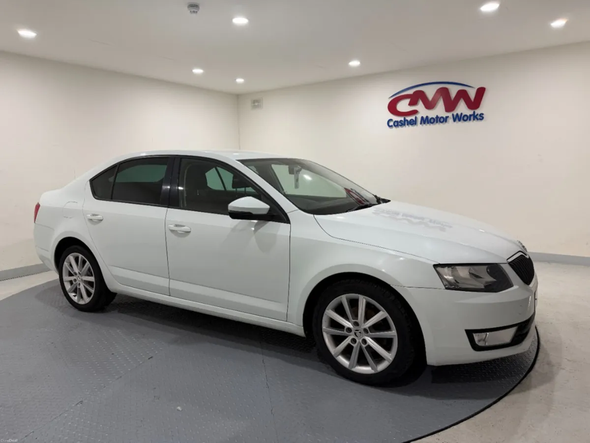 Skoda Octavia AMBITION 1.6 TDI 110HP 5DR**SAME DAY - Image 1