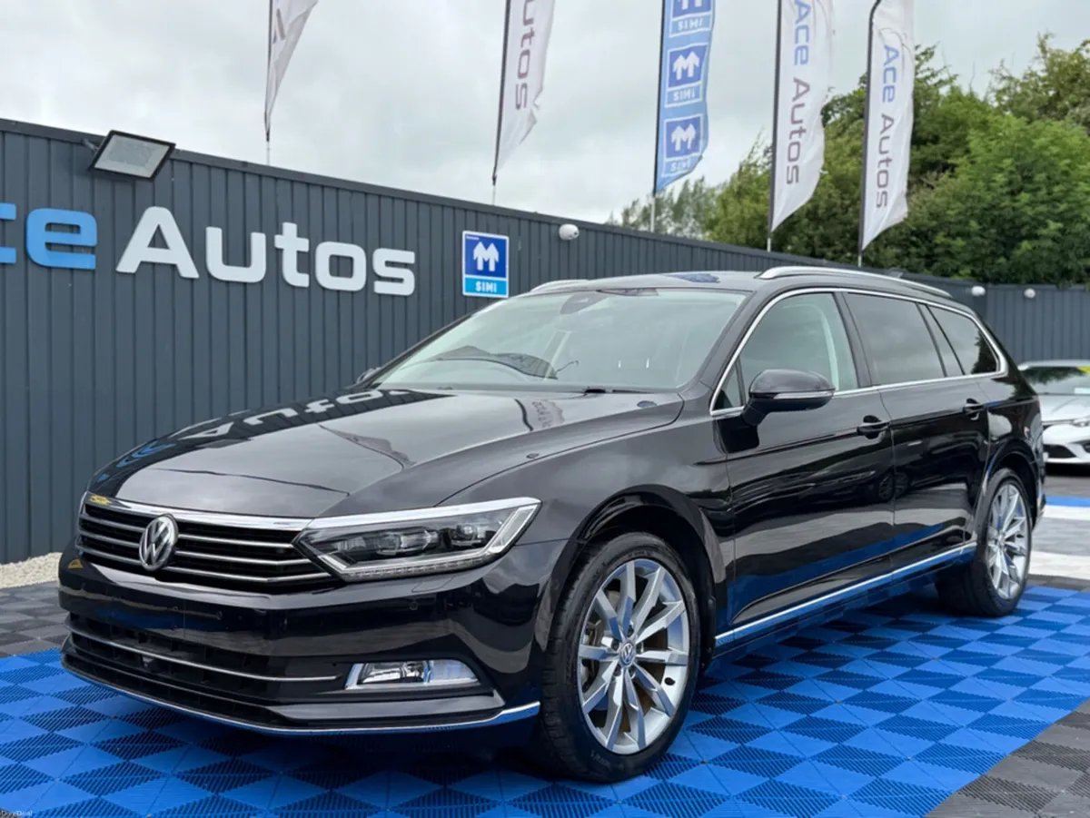 Volkswagen Passat ** DEPOSIT TAKEN ** HIGHLINE PRE - Image 2