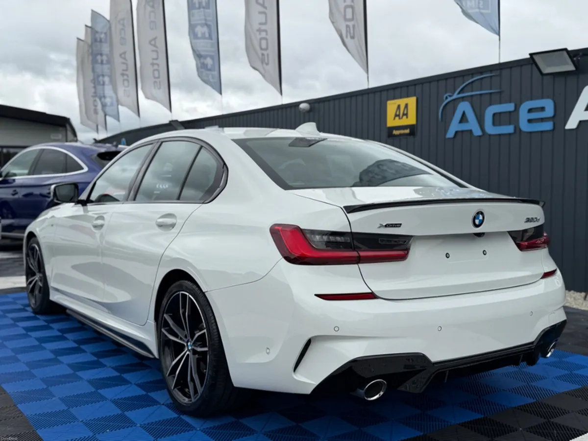 BMW 3-Series M-SPORT X-DRIVE - 2.0L DIESEL - AUTO - Image 5