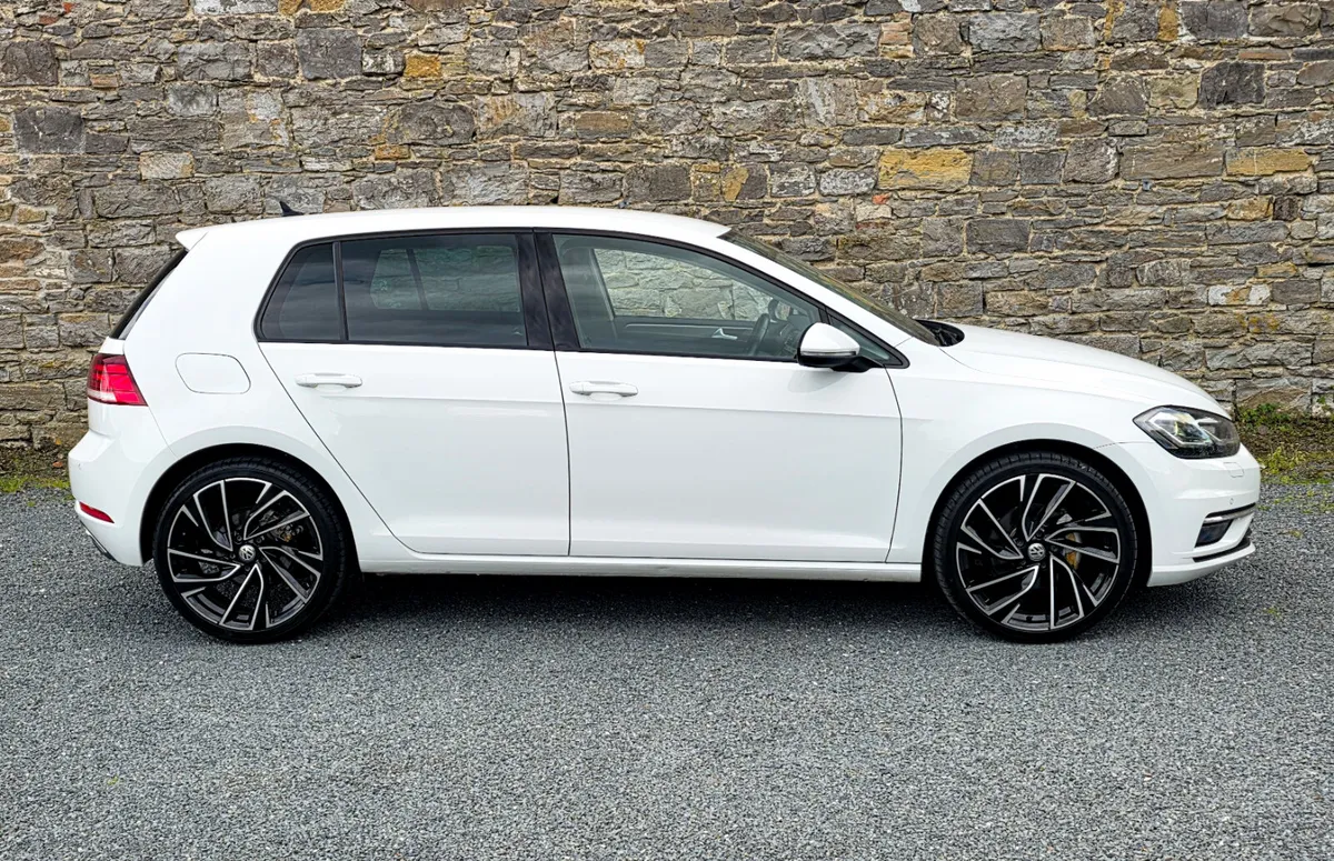 Volkswagen Golf 2019 Diesel - Image 4