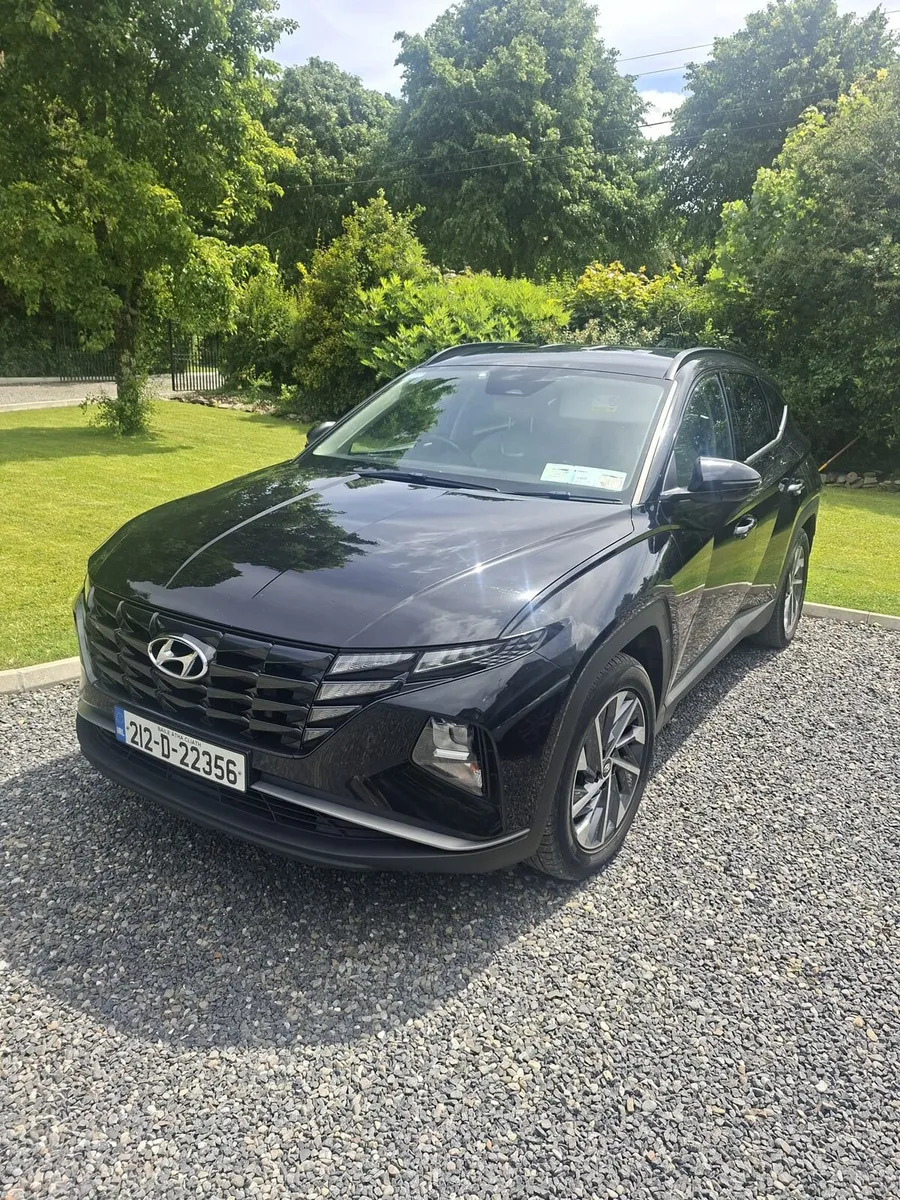 212 Hyundai Tuscon Black 1.6 Diesel - Image 1