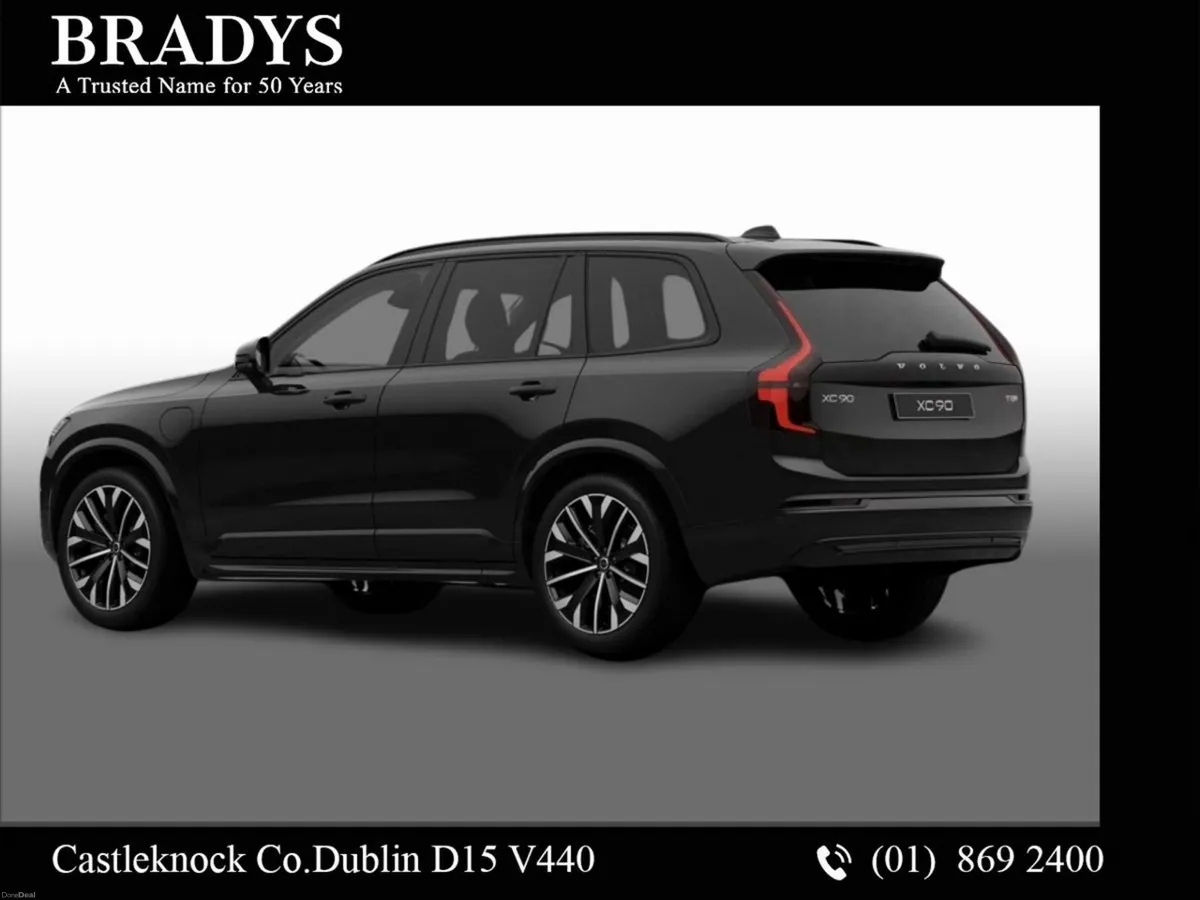 Volvo XC90 XC90 T8 Ultra Dark AWD PHEV--Front seat - Image 3
