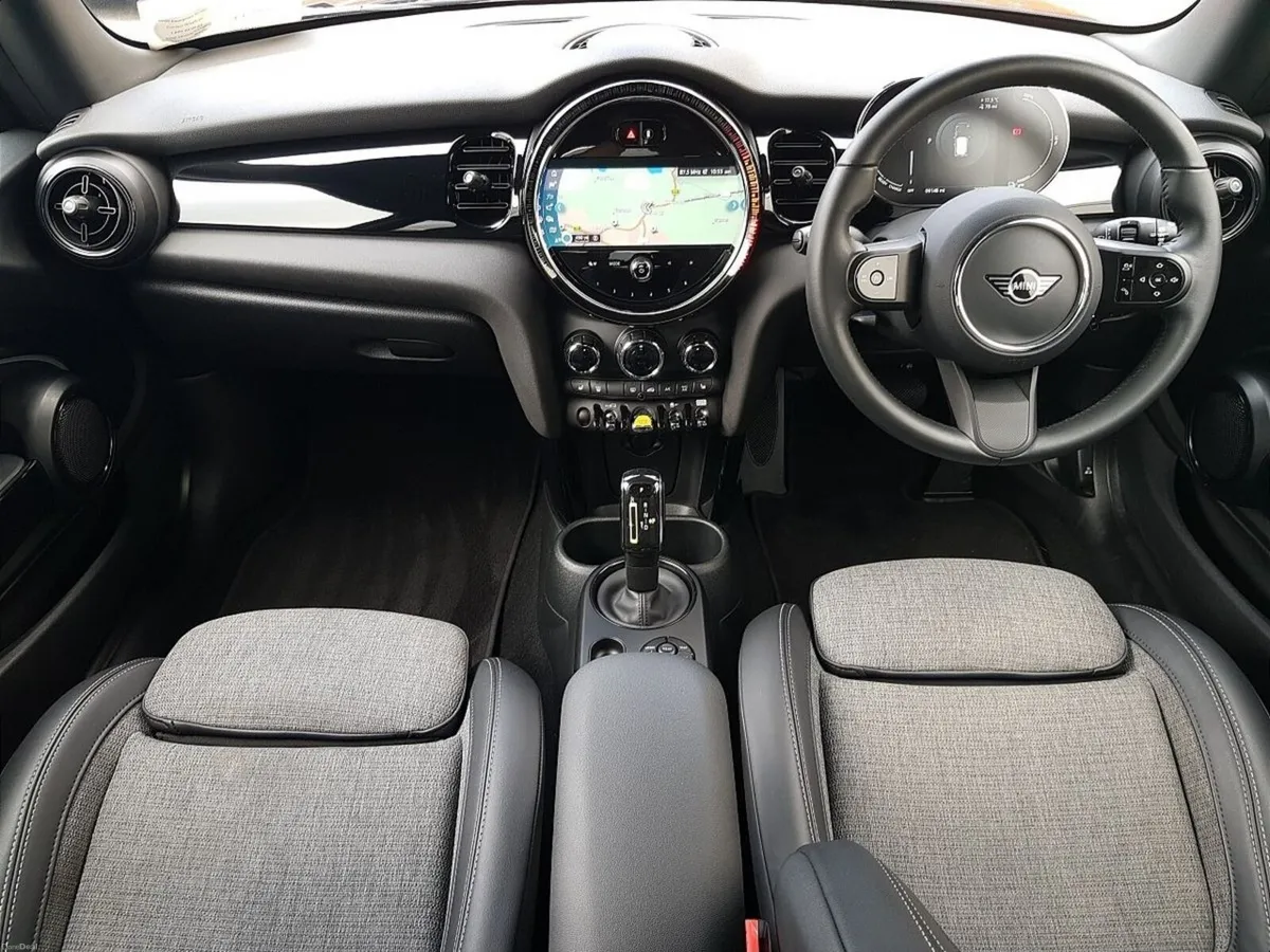 Mini Cooper Level 2 - Image 4