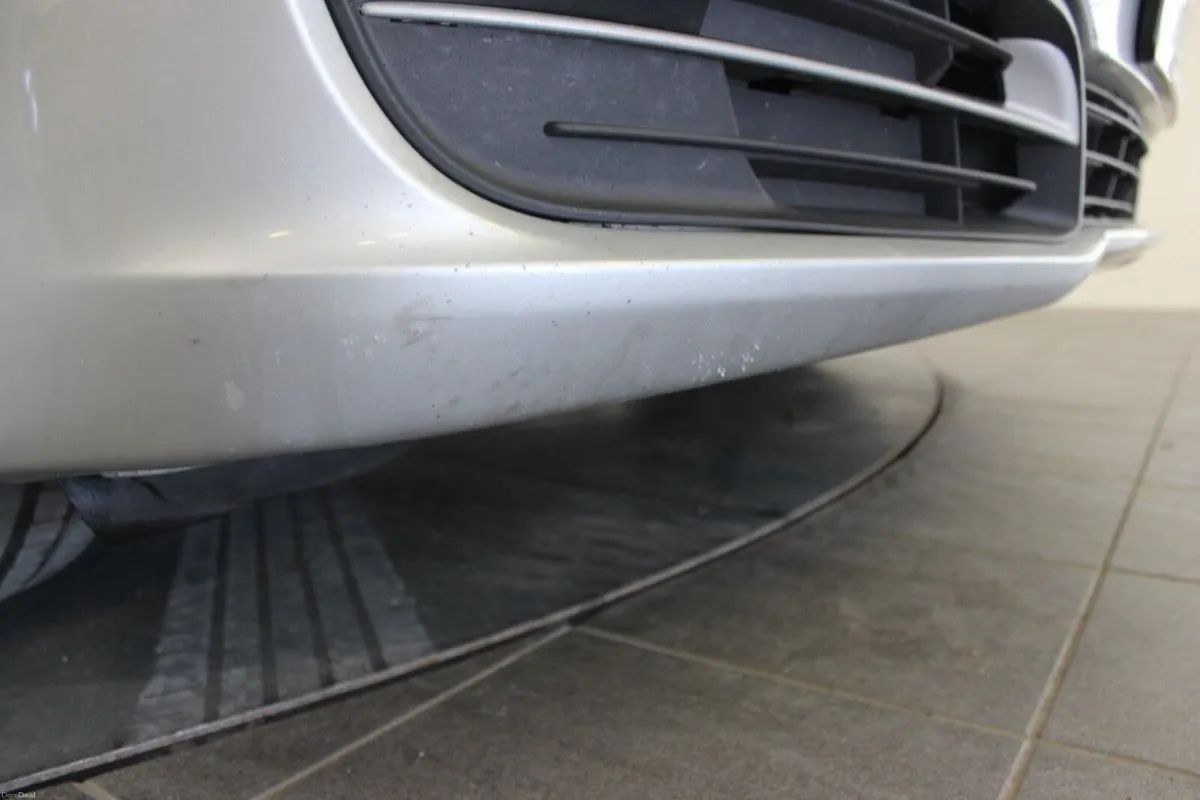 BMW 5-Series 520d SE Auto - TENDER 17 - Image 4