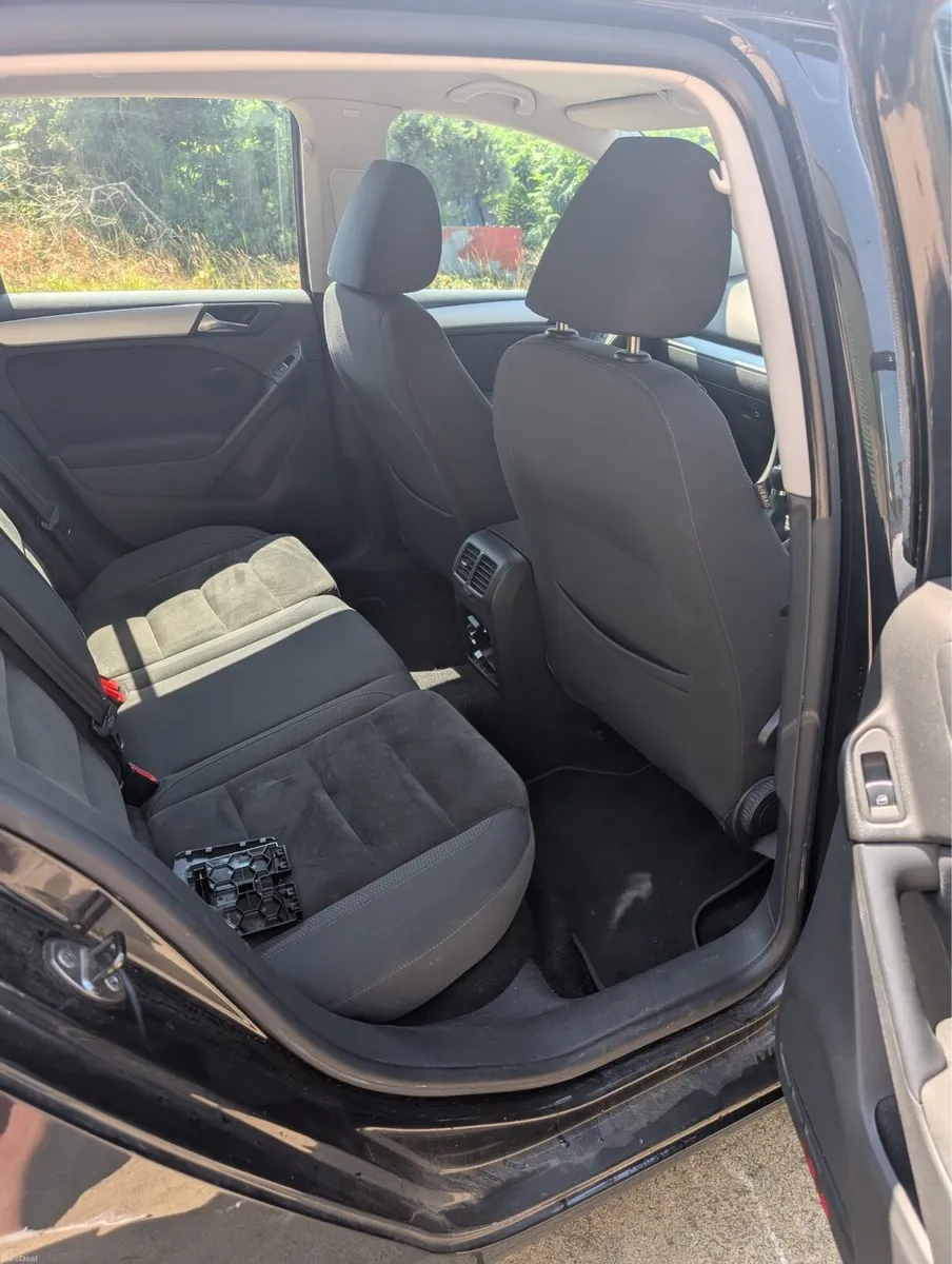 Volkswagen Golf Diesel 1.6TDI - Image 2
