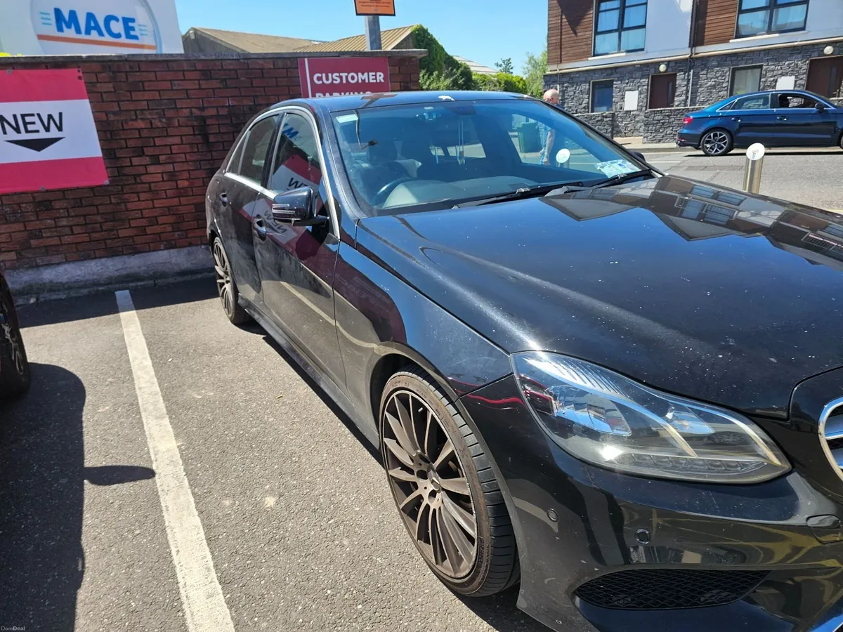 Mercedes-Benz E-Class 2014 - Image 1