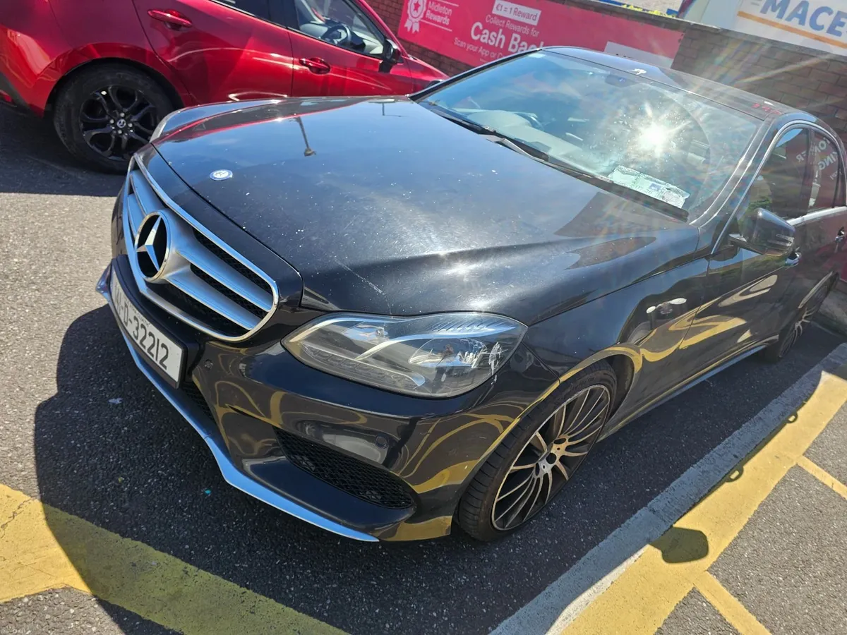 Mercedes-Benz E-Class 2014 - Image 2