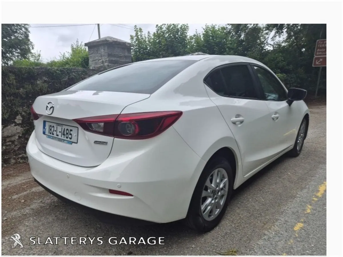 Mazda Mazda3 1.5P 4DR (100ps) EXECUTIVE SE - Image 4