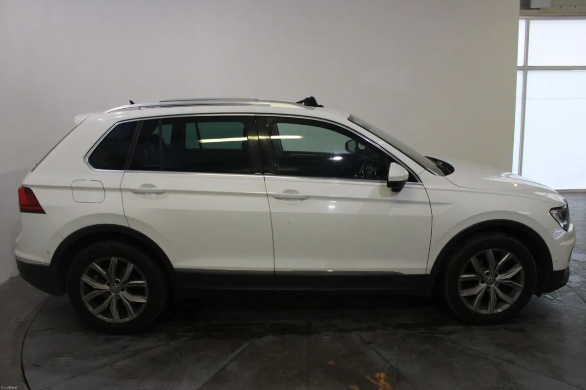 Volkswagen Tiguan 2.0 TDI 150HP Highline - TENDER - Image 3