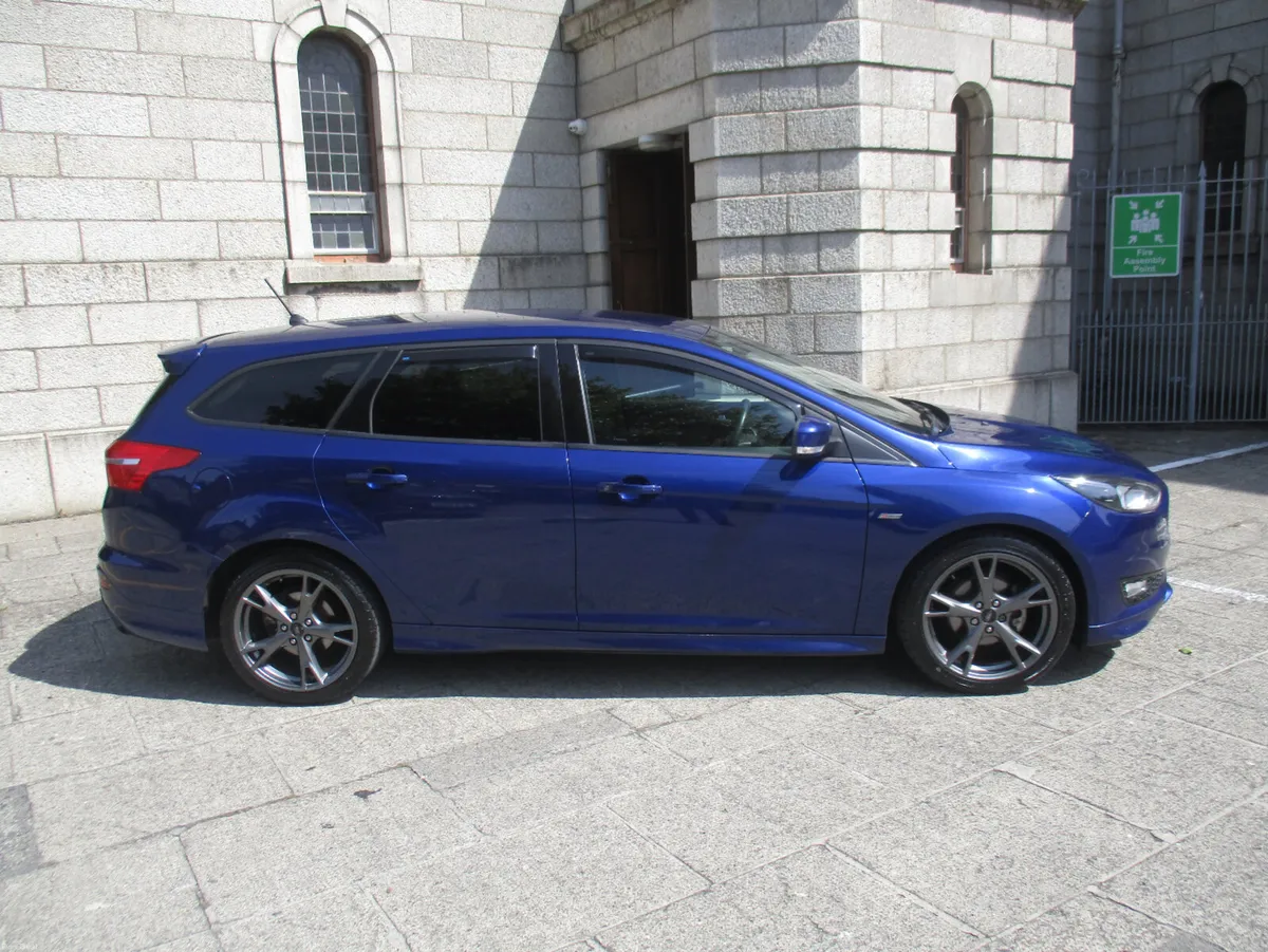 2017 FORD FOCUS 1.5 TDCI ST-LINE - Image 2