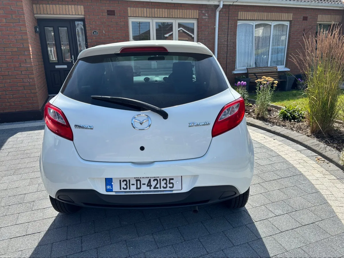 Mazda Demio 2013 - Image 2