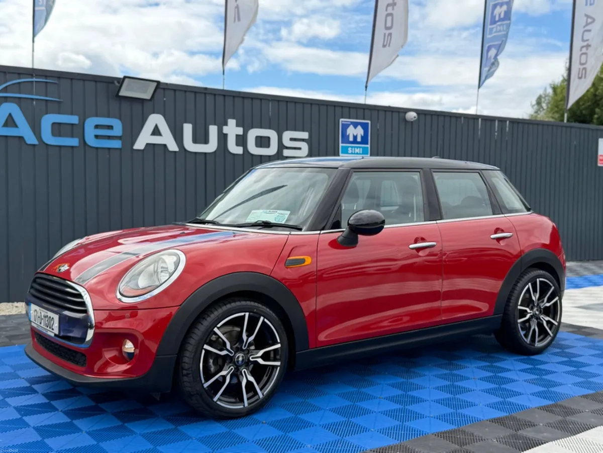Mini Cooper D - 1.5 DIESEL - MANUAL - 12M WARRANTY - Image 3