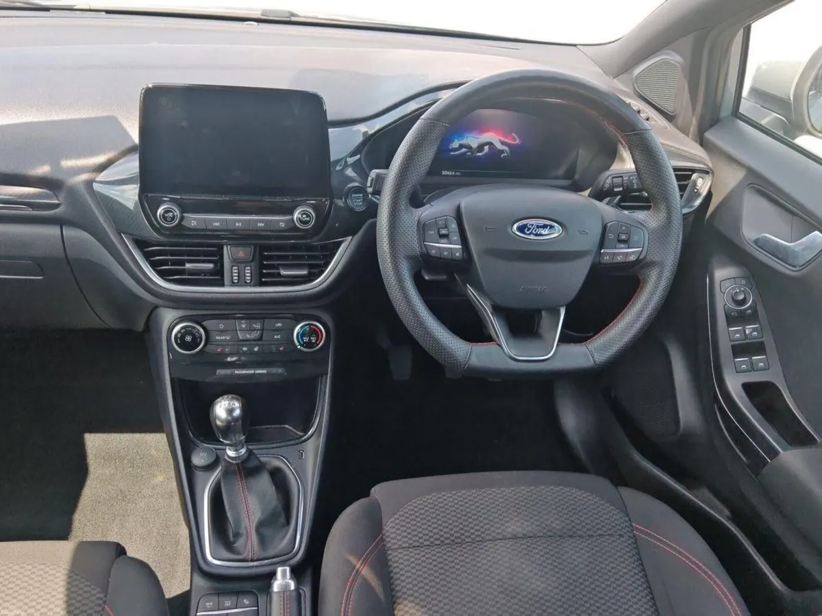 Ford Puma 1.0L EcoBoost Hybrid 125PS ST-Line - Image 2