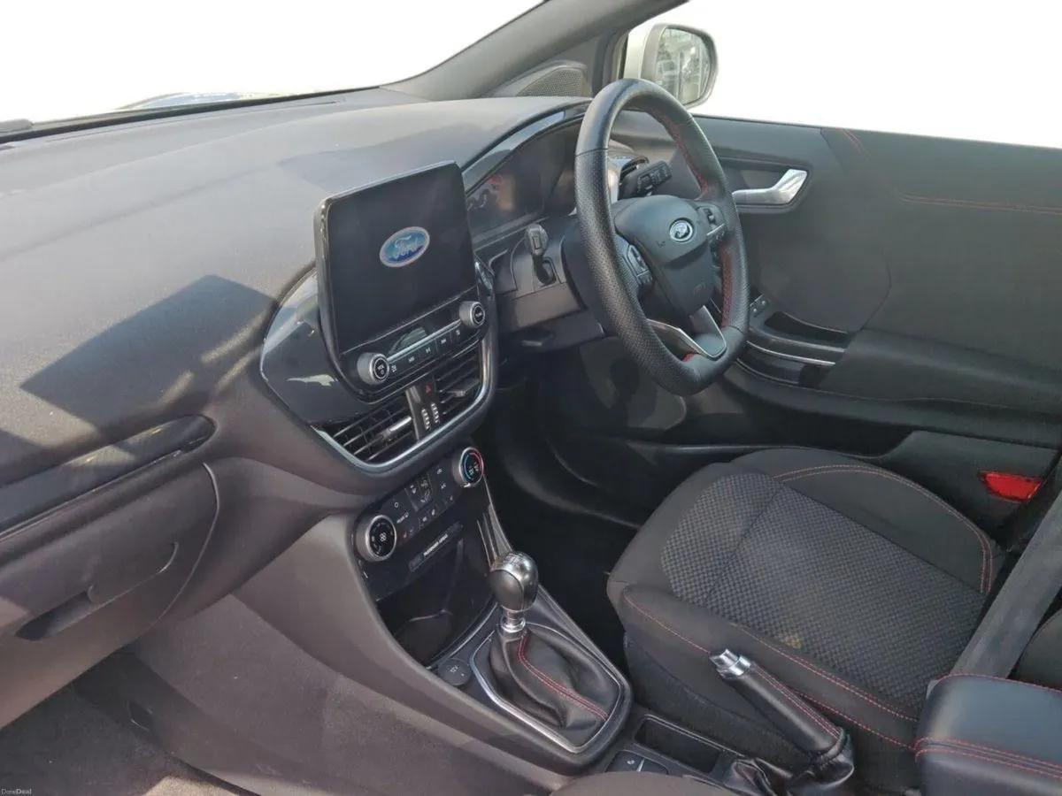 Ford Puma 1.0L EcoBoost Hybrid 125PS ST-Line - Image 4