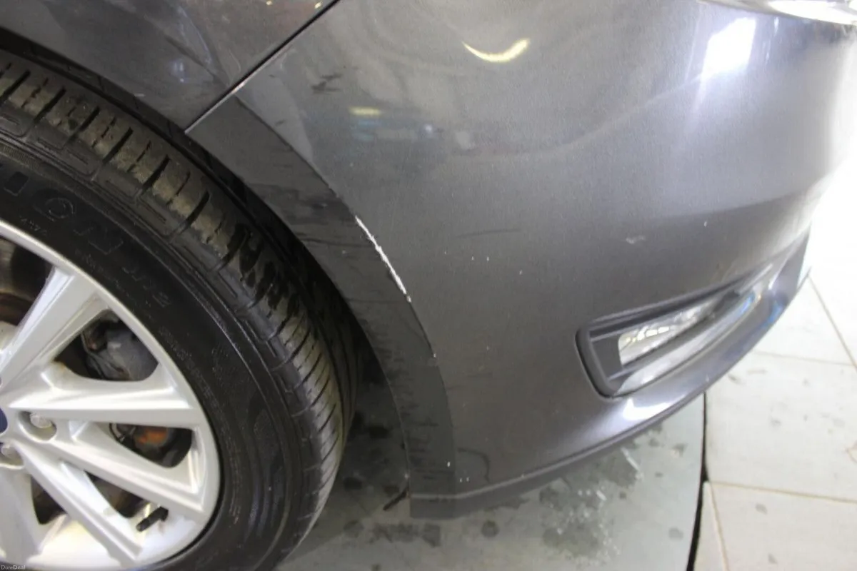 Ford Focus 1.5 TDCi 120PS Titanium - TENDER 25 - Image 3
