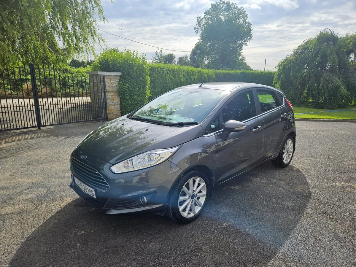 2017 Ford Fiesta 1.25 Titanium - ONLY 45K Kms!! - Image 6