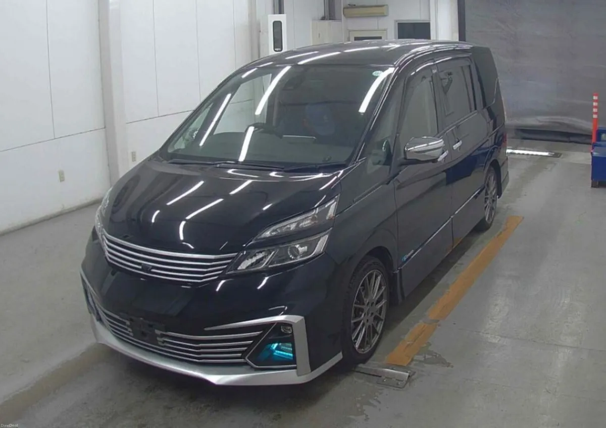 2017 Nissan Serena Hybrid - Image 2