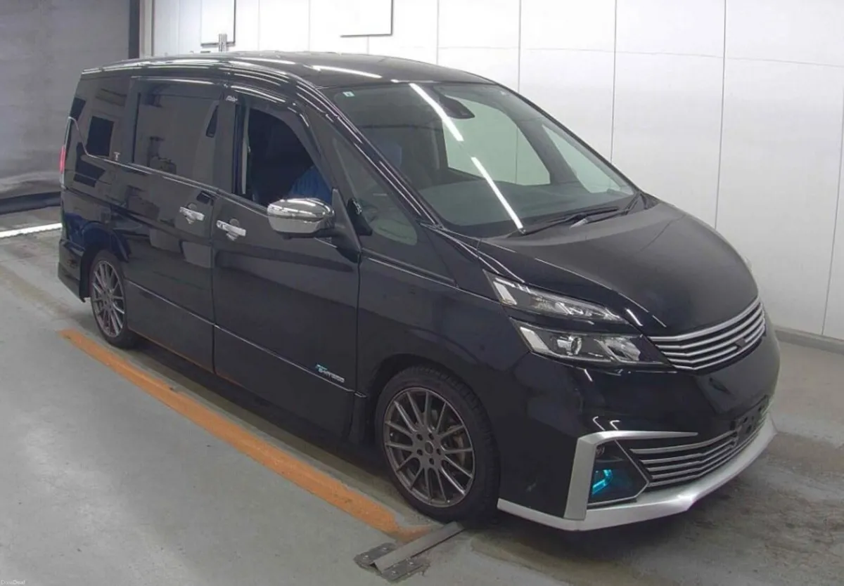 2017 Nissan Serena Hybrid - Image 1