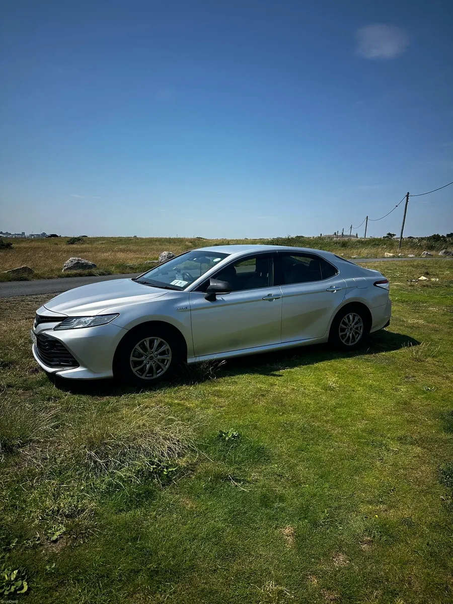 Toyota Camry Hybrid - 2018 June 28th - Image 3