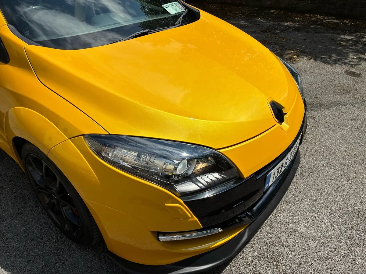 Renault Megane RS265 CUP *Liquid Yellow 53k miles* - Image 3