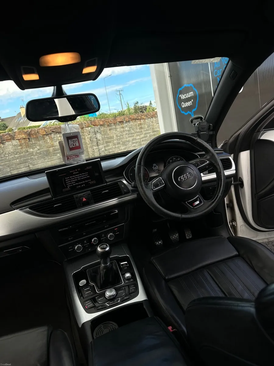 Audi A6 S Line 2012 - Image 2