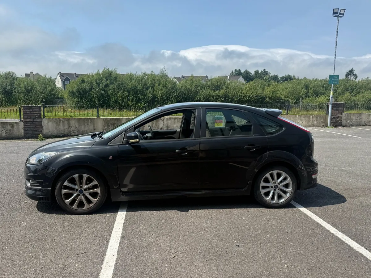 Car - Image 1