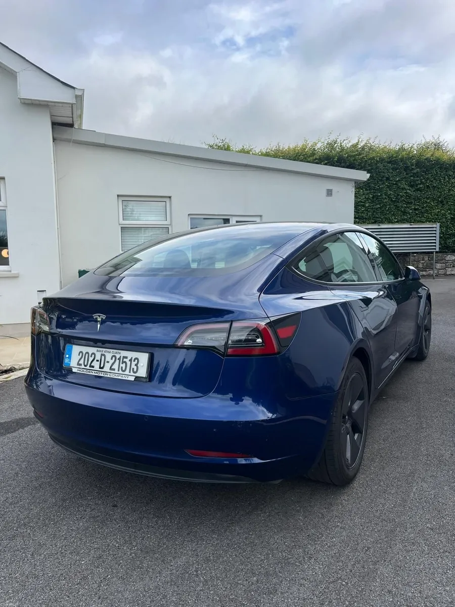 2020 Tesla Model 3- Blue- €18,300 ONO - Image 4