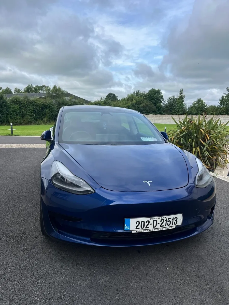 2020 Tesla Model 3- Blue- €18,300 ONO - Image 1