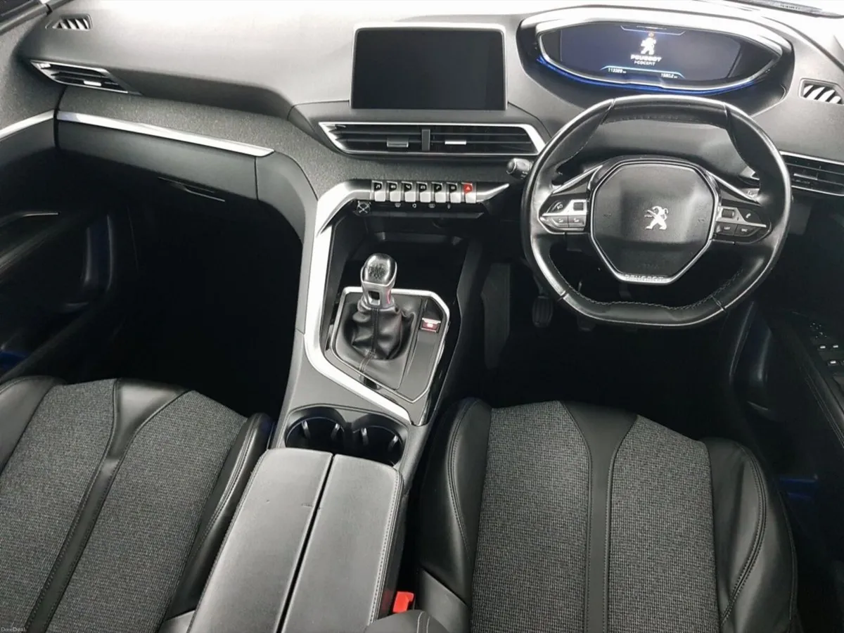 Peugeot 3008 1.2 PureTech 130bhp S&S Allure - Image 4