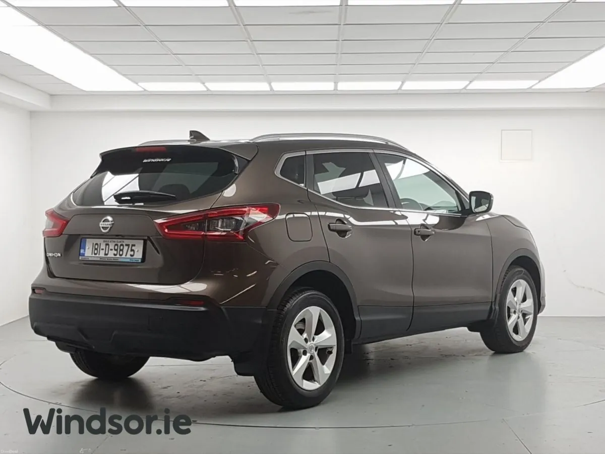 Nissan Qashqai 1.2 PET SV CVT - Image 3