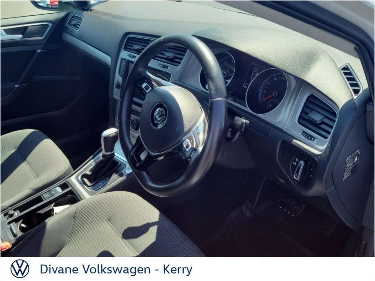 Volkswagen Golf AUTO COMFORTLINE 1.2 TSI 110 BHP - Image 4