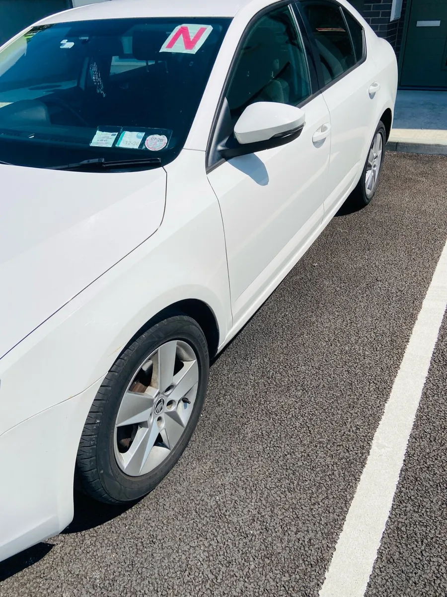 Octavia 2017 DSG 1.6 TDI Long NCT till 2027 - Image 3