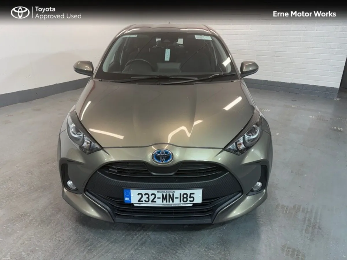 Toyota Yaris YARIS 1.5 HYBRID LUNA - Image 5