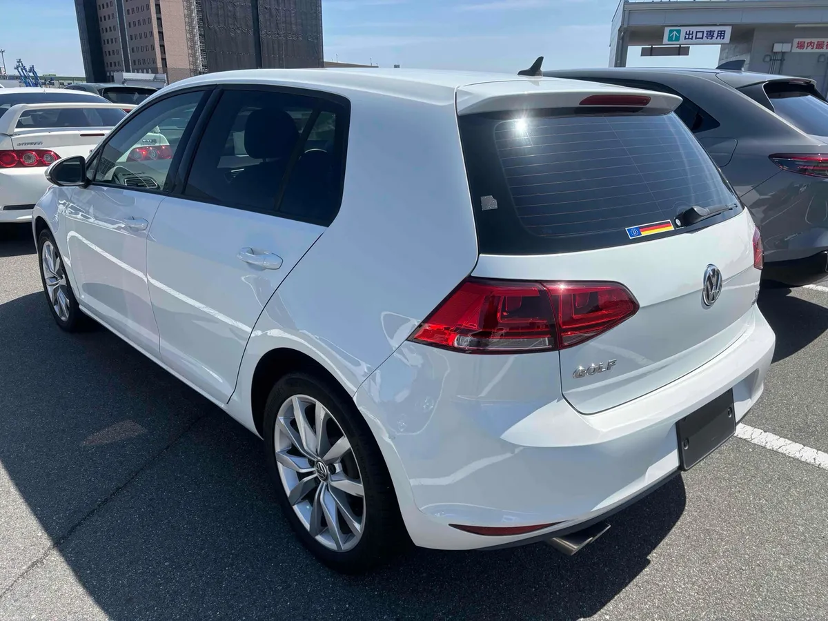 VOLKSWAGEN GOLF 14 TSI HIGHLINE AUTO 2014 - Image 2