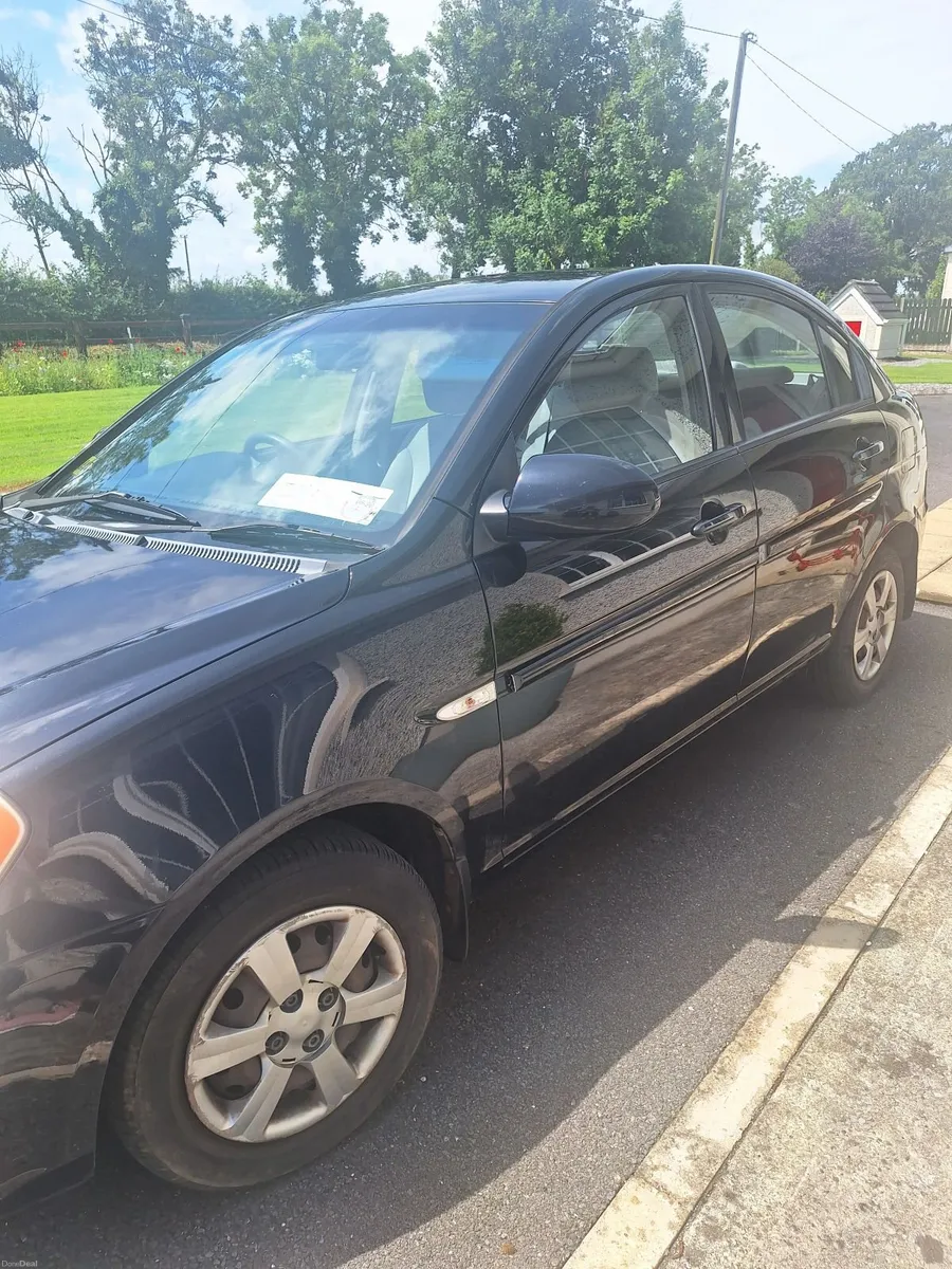 Hyundai Accent 2007 - Image 1