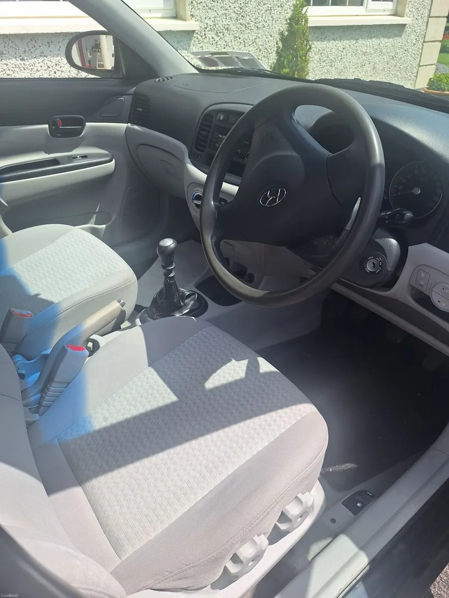 Hyundai Accent 2007 - Image 5