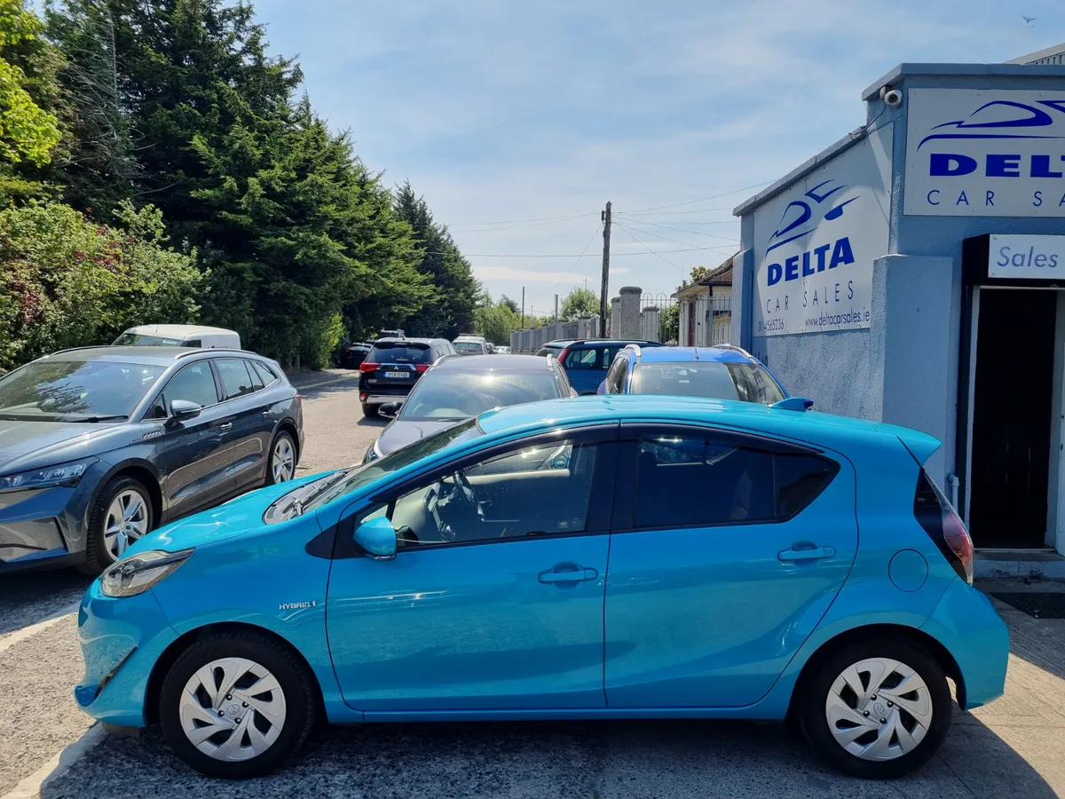 2020 TOYOTA AQUA PETROL HYBRID AUTOMATIC - Image 3