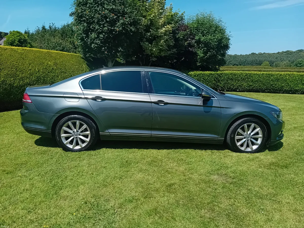 Volkswagen Passat 2016 - Image 3