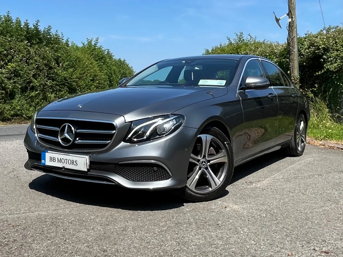 Mercedes-Benz E 220 D AMG LINE 4MATIC. New nct - Image 2