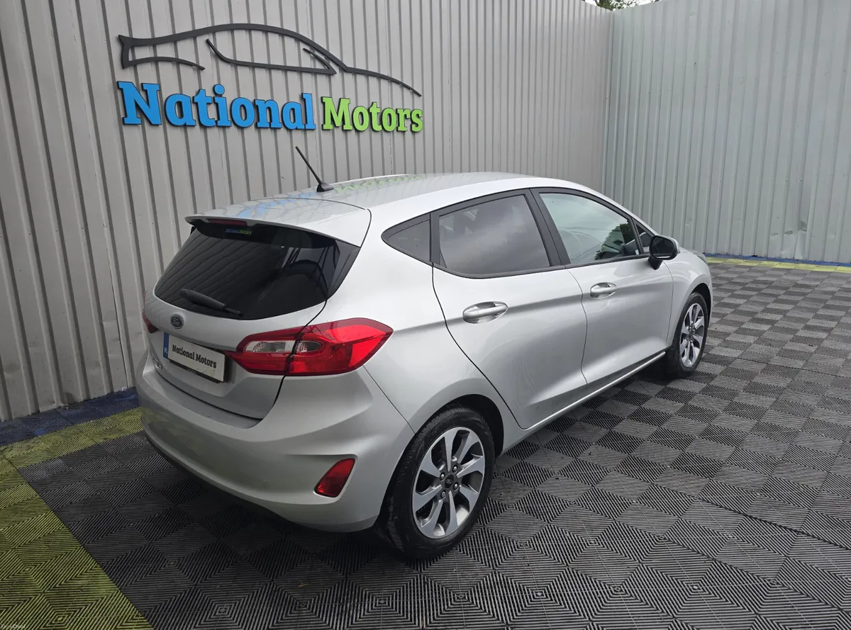 2019 Ford Fiesta 1.1 TREND Petrol - Image 3