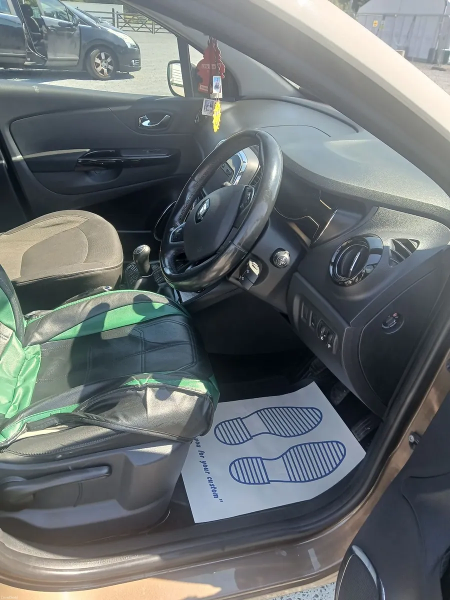 Renault Captur 2017 - Image 2