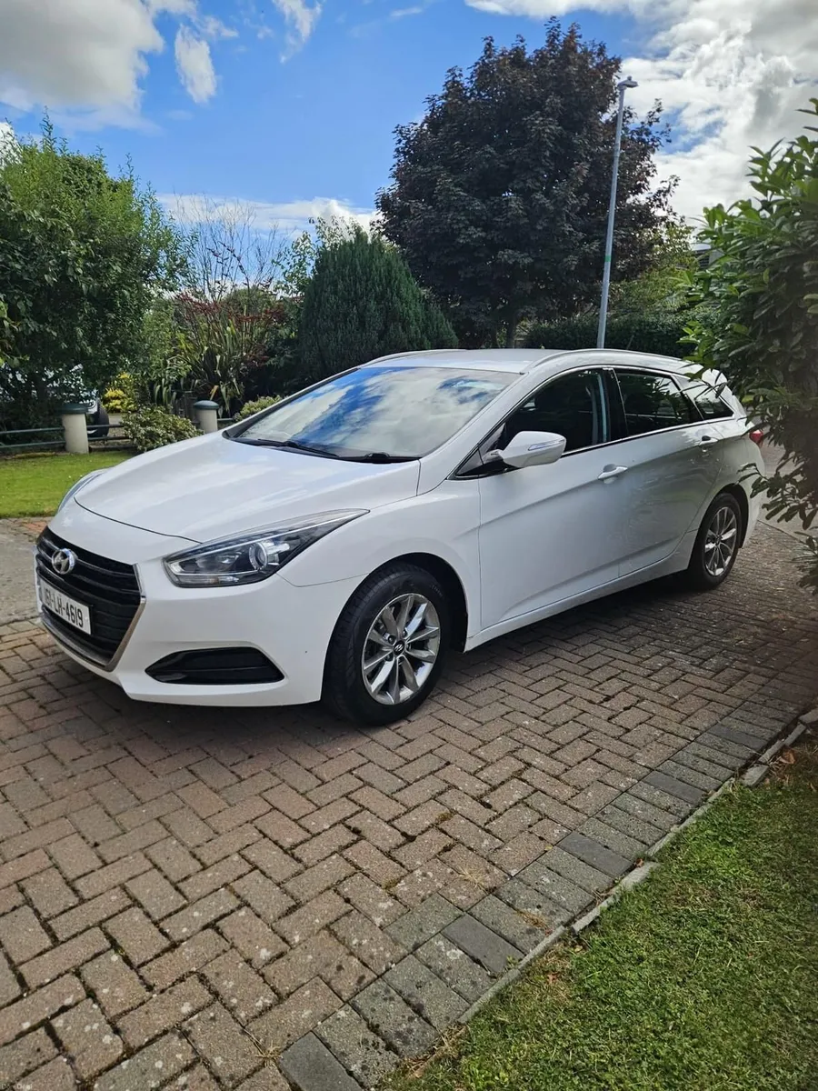 Hyundai i40 2016 - Image 2