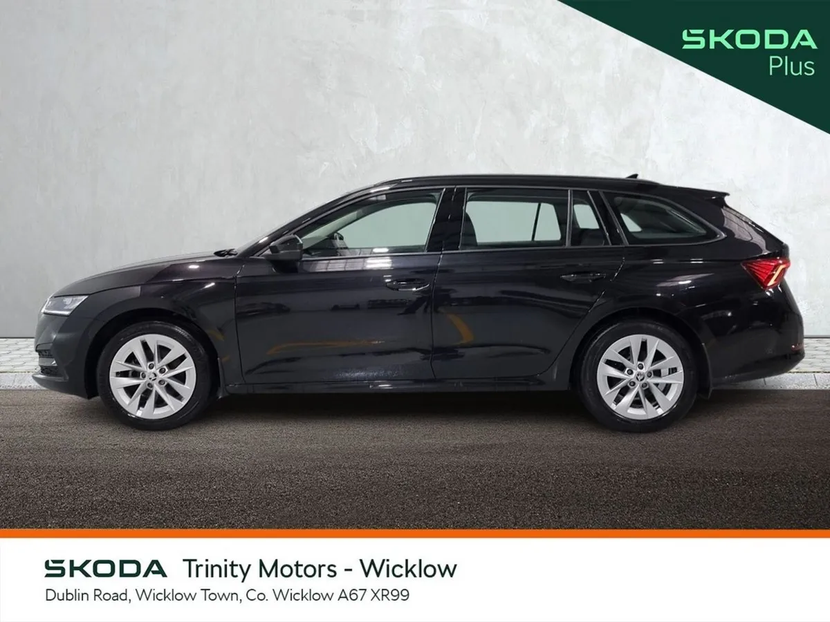 Skoda Octavia ** BEST VALUE ** COMBI ** AMBITION * - Image 6
