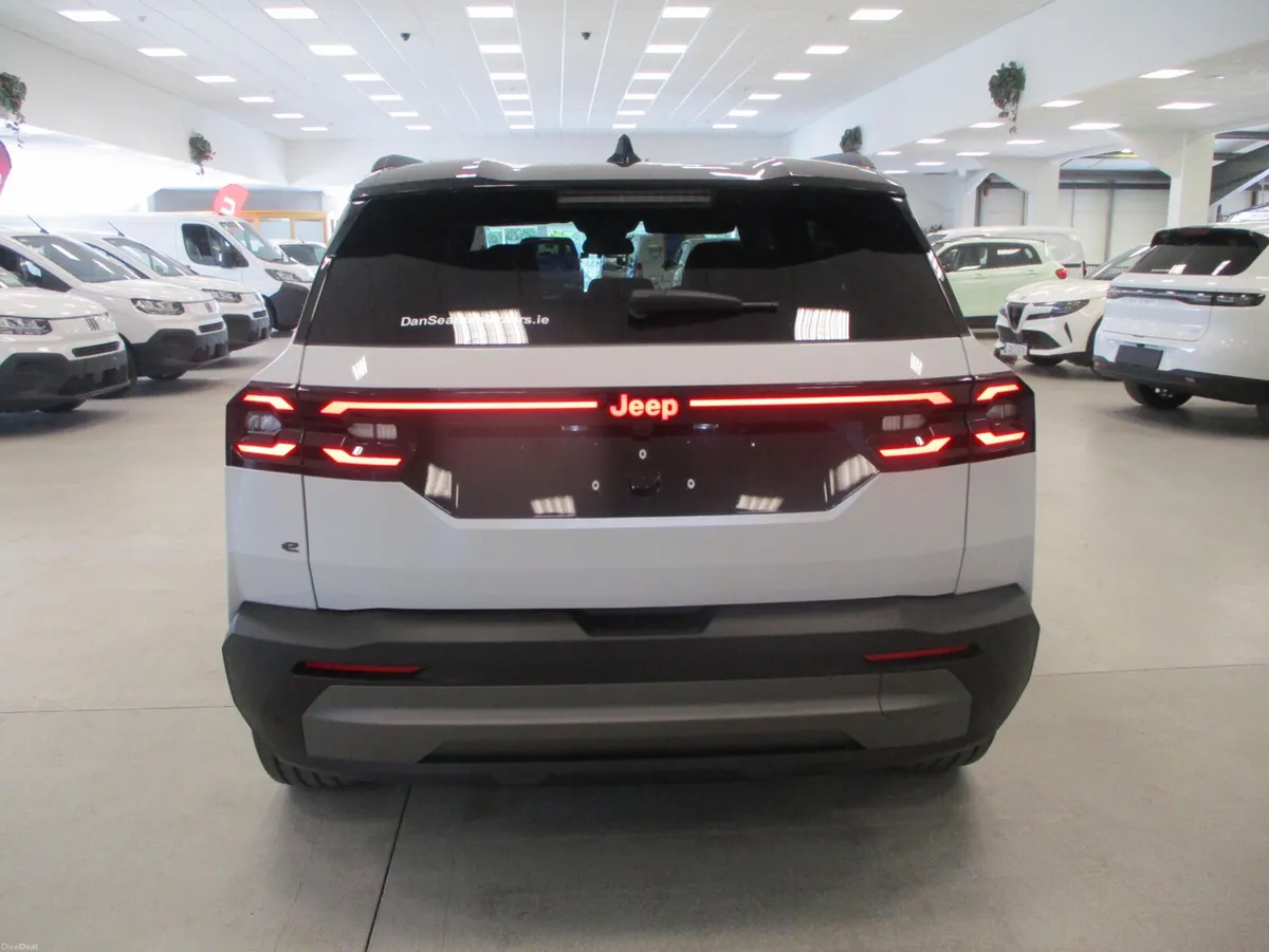 JEEP COMPASS EV  210  BHP 1ST EDITION 500KM RANGE - Image 6
