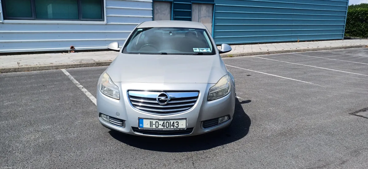 Opel Insignia 2011 NEW NCT 03/27 - Image 2